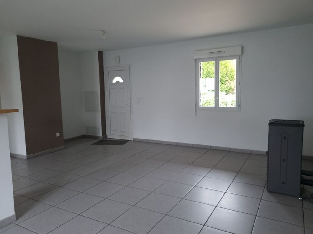 Vente Maison MAISON PLAIN-PIED - 2 Chambres - Garage - VERRIERES - 86410 Verrieres
