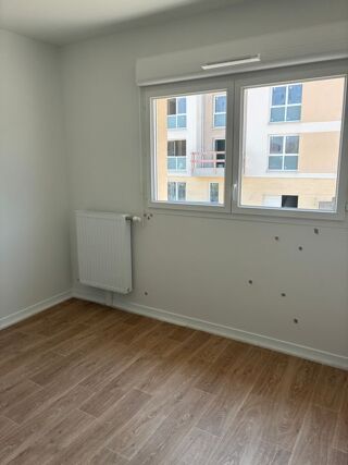  Maison à louer 4 pièces 77 m²
