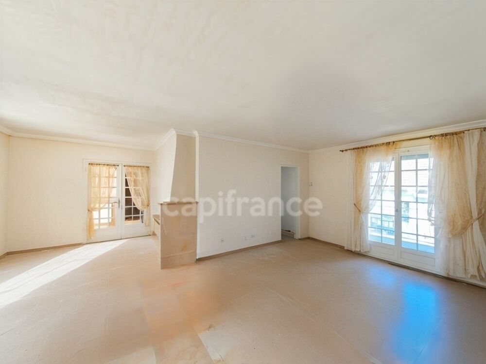 Vente Maison À vendre : Villa grand garage à CHATENOY-EN-BRESSE (71) – 4 chambres, 183 m² habitables terrain de 1728 m² Chalon sur saone