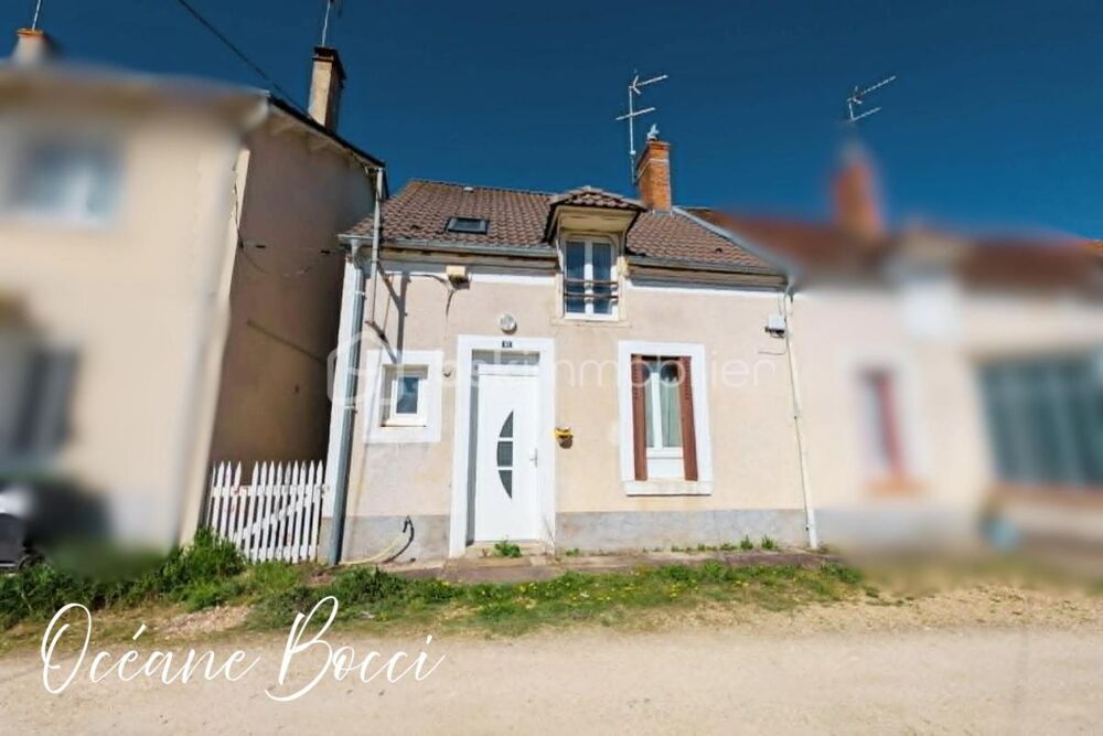 Maison de ville à la campagne