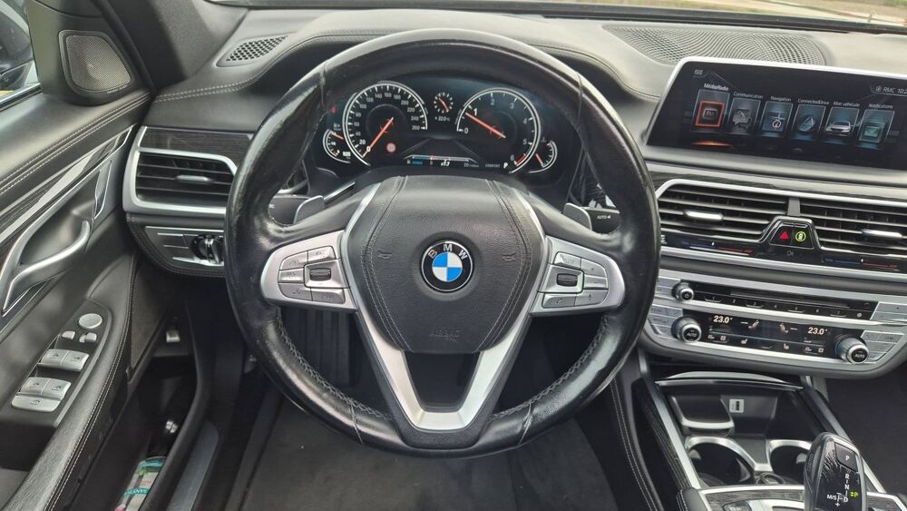 S&eacute;rie 7 730d xDrive 265 BVA8 Exclusive - Entretien constructeur Toit 2016 occasion 03100 Montlucon