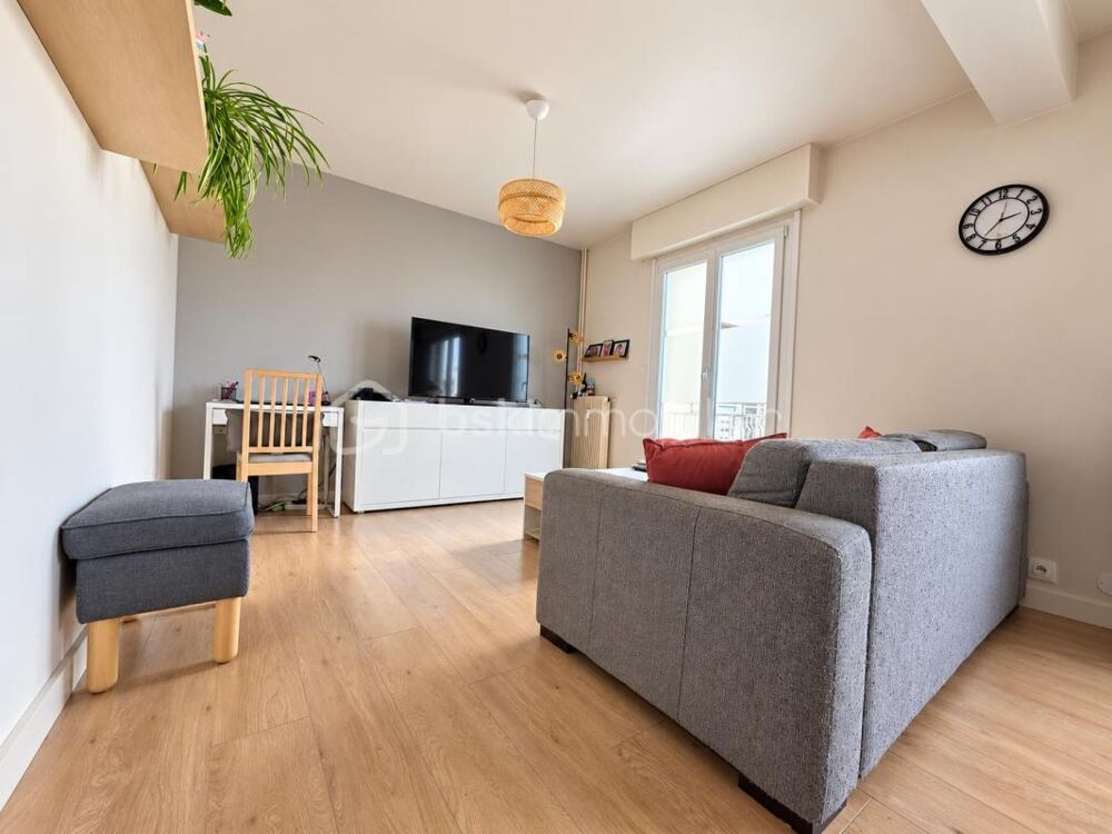 Vente Appartement ? À DÉCOUVRIR – SPACIEUX APPARTEMENT T2 DE 63,17 M² AVEC BALCON, CAVE ET STATIONNEMENT PRIVATIF ! Reims