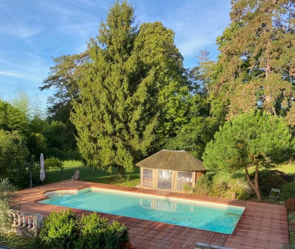 Manoir d'Exception à Sichamps - Charme, Élégance et Parc Arboré de 28 295 m²