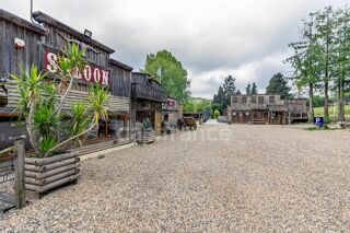  Propri�t�/ch�teau � vendre 15 + pi�ces 4000 m�