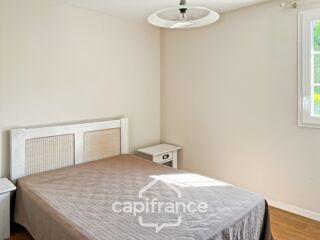  Appartement à louer 3 pièces 65 m²