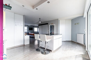  Appartement  vendre 6 pices 121 m