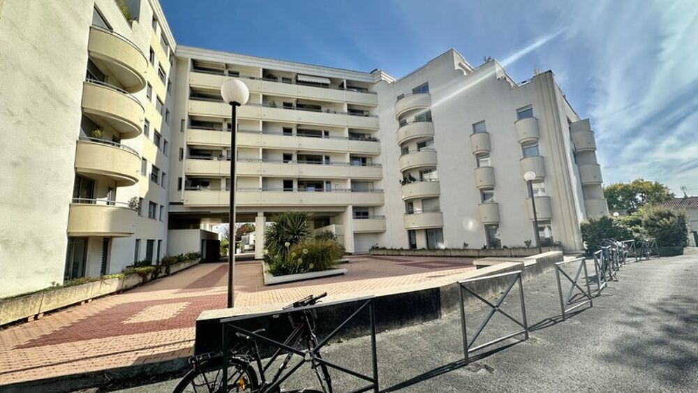 Vente Appartement Appartement avec terrasse exceptionnelle à Bordeaux Caudéran Bordeaux