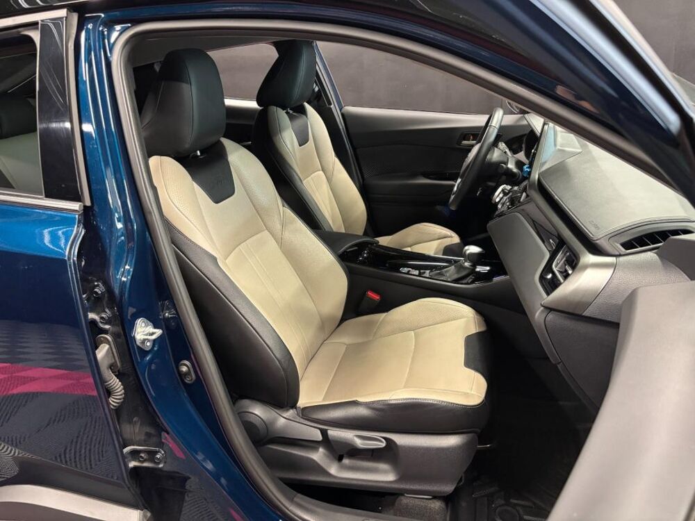C-HR HYBRIDE MY23 2.0L Collection 2023 occasion 78200 Mantes La Jolie