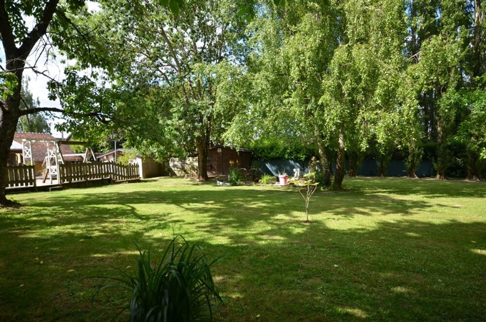 Vente Maison Coulommiers (77) Maison de caractère à vendre de 226 m2 et son jardin paysagé Rebais