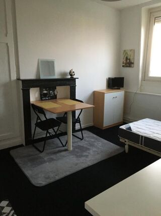  Appartement à louer 1 pièce 20 m²
