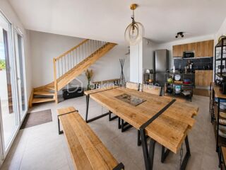  Duplex/triplex à vendre 5 pièces 113 m²