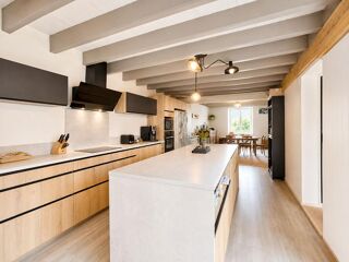  Maison à vendre 8 pièces 275 m²