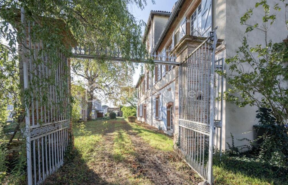 Vente Appartement AUSSONNE, appartement T4 en dernier étage avec terrasse dans bâtisse de caractère Aussonne