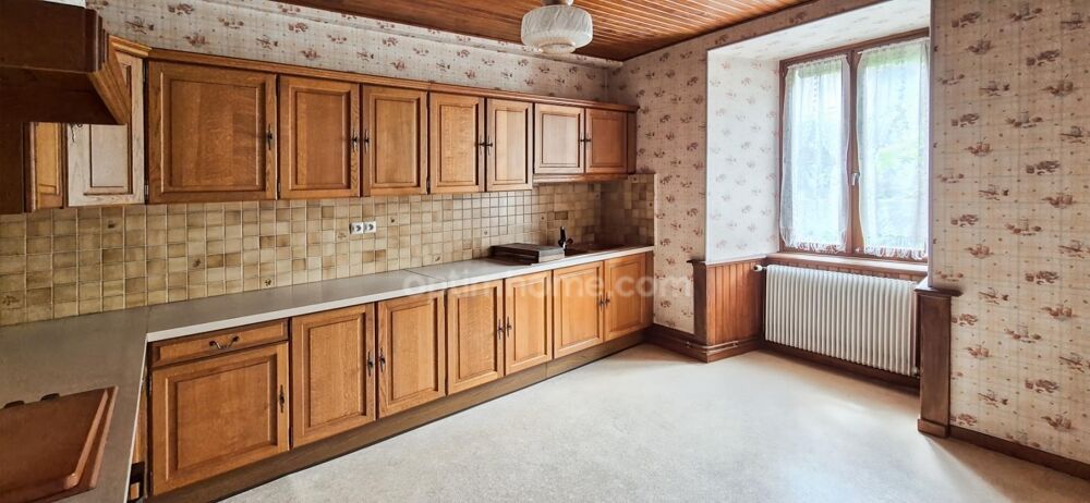 Vente Maison 70400 HERICOURT - MAISON 8 PIECES - 5 CHAMBRES - GROS POTENTIEL Hericourt