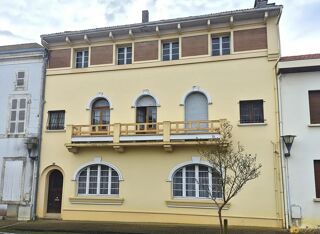  Propri�t�/ch�teau � vendre 14 pi�ces 330 m�