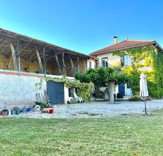  Propriété/château à vendre 6 pièces 225 m²