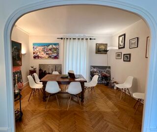  Maison à vendre 10 pièces 241 m²