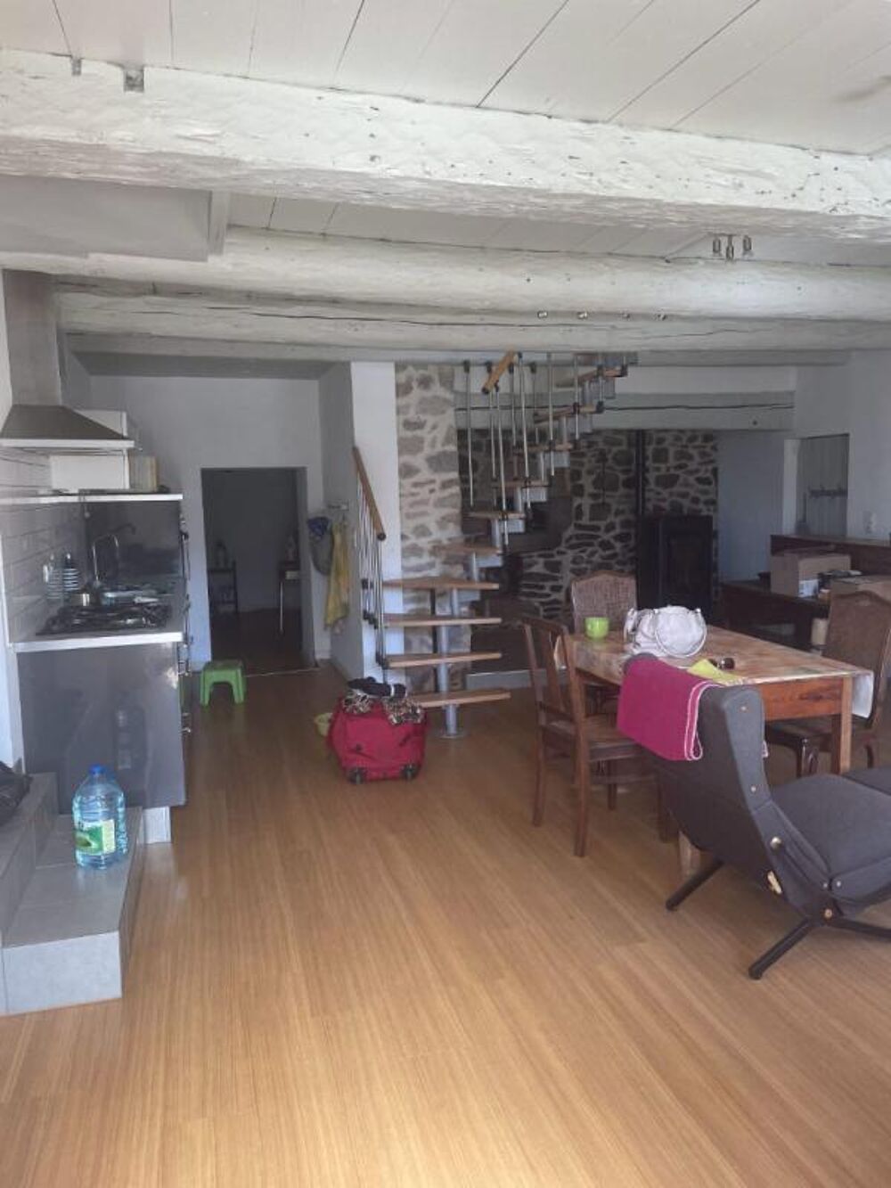 Vente Maison TARENTAISE 42660 dans un hameau paisible au dessus de Rochetaill�e ferme r�nov�e en 2010 sur la partie habitation 112m� habitabl Tarentaise