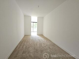  Maison  vendre 8 pices 280 m