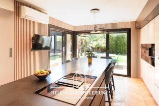  Maison � vendre 9 pi�ces 260 m�