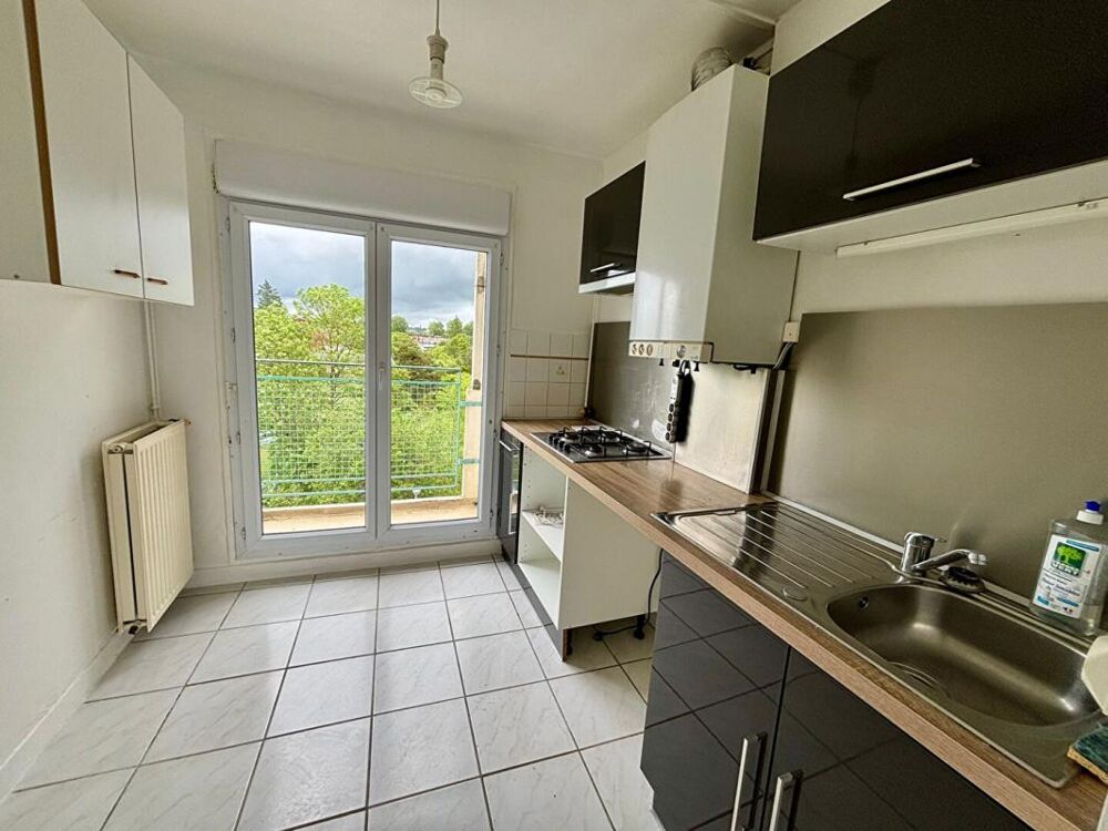 Appartement Nevers - Balcon - Parking - 2 chambres