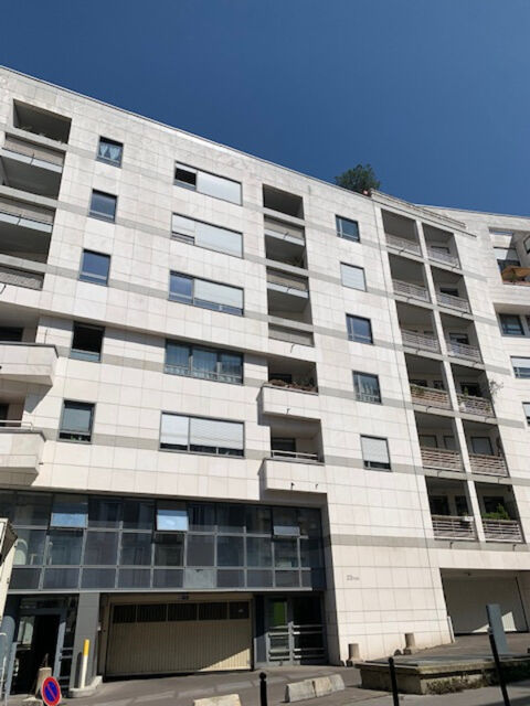 Murs occup&eacute;s de 61,75 m2 PARIS 20EME ARRONDISSEMENT (75) 409500 75020 Paris 20eme arrondissement