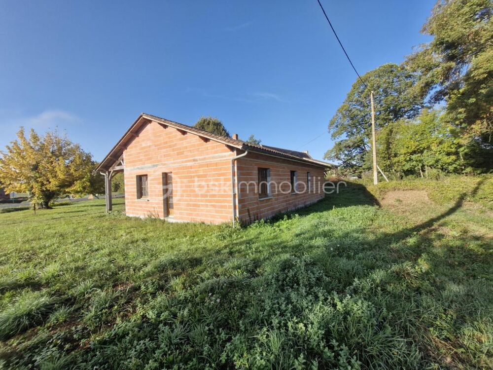 Charmante maison de 117m2 à finir et un moulin de 130m2 à La Force