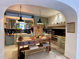  Maison à vendre 6 pièces 250 m²