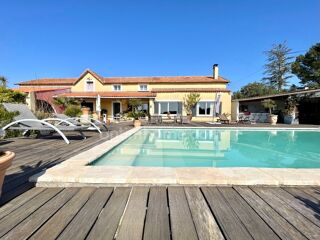  Maison  vendre 15 + pices 453 m