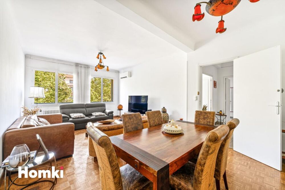 Appartement T4 de 108 m² à Marseille 13008, Avenue du Prado