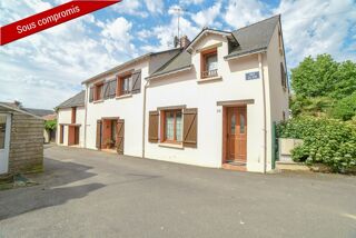  Maison Pless (44630)