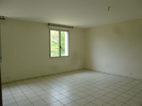  Appartement  louer 3 pices 77 m
