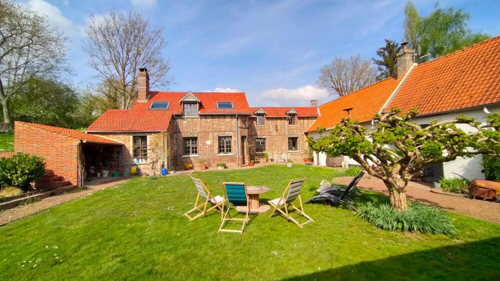 Maison 10 pièces 239 m² · à Yzeux · 239 m² · 299 000 €