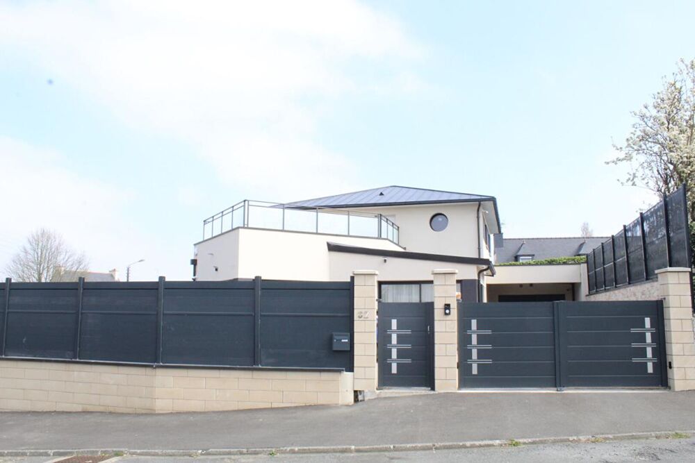 Vente Villa Côtes d'Armor 22440 Ploufragan. Villa d'exception, 5 chambres dont 1 suite parentale au Rdc. Terrasse surélevée, Garage Ploufragan