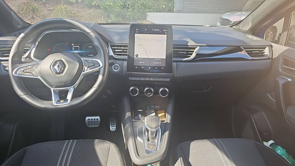 Captur 1.6 E-Tech Full Hybrid 160 BVA6 Engineered - Automatique 2024 occasion 85500 Les Herbiers