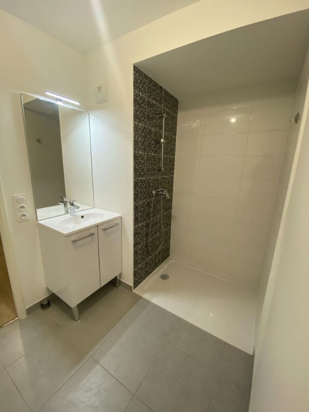 Location Appartement T2 avec balcon et parking à TOURS Tours