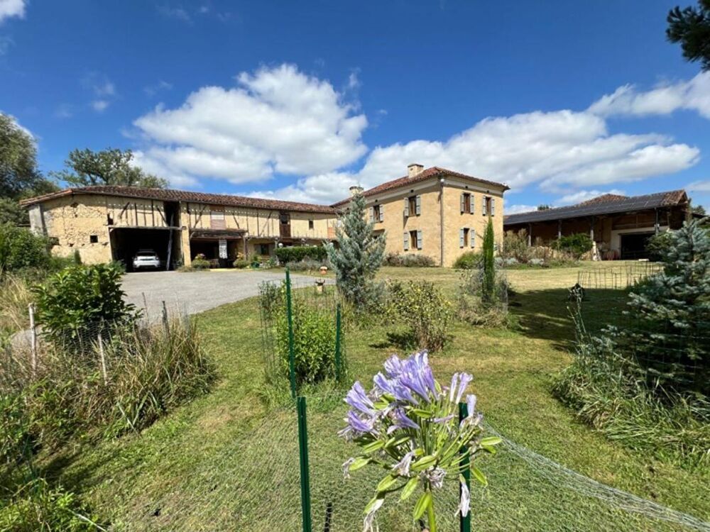Corps de ferme isolée cadre bucolique 1,3ha