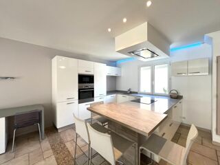  Duplex/triplex � vendre 4 pi�ces 100 m�