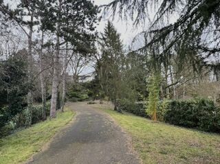  Propriété/château à vendre 7 pièces 282 m²