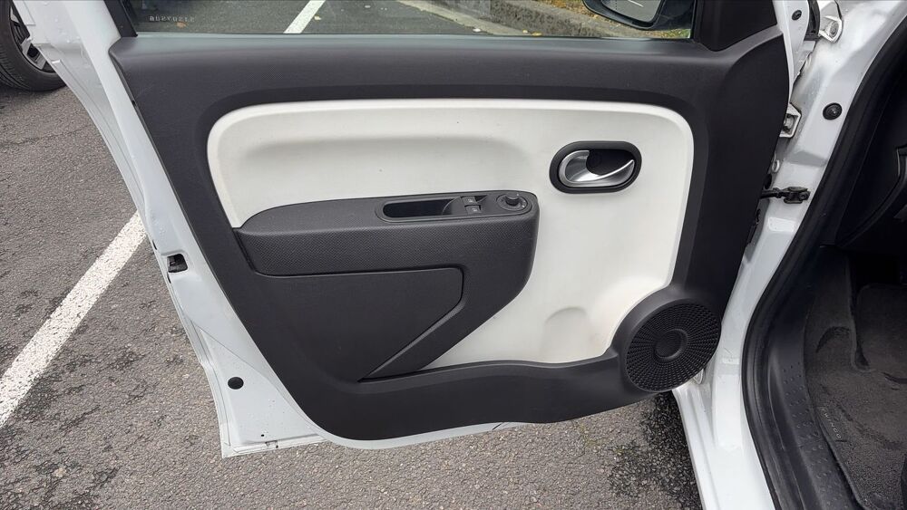 Twingo III 1.0 SCe 70 Zen 2015 occasion 91000 Evry Courcouronnes