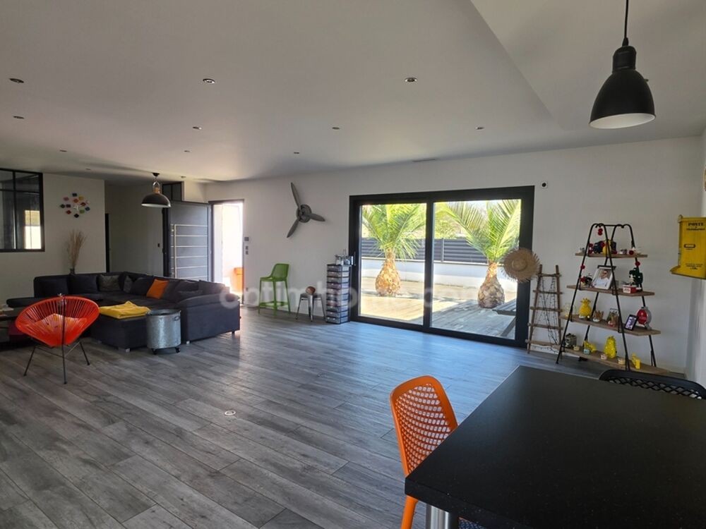 Maison contemporaine de plain-pied avec prestations haut de gamme à Léognan (33)