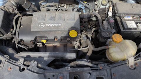 Corsa IV 1.2 Twinport 85 Graphite 2014 occasion 56100 Lorient