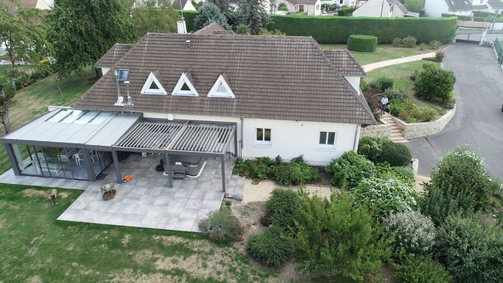 Vente Maison LAON (02) à vendre propriété d'exeption de 330 m2 et son terrain de 9000 m2 Laon