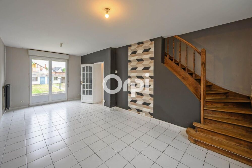 Semi individuelle, jardin, garage, 3 chambres