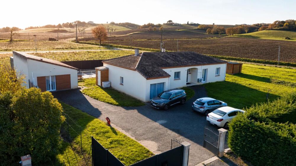Maison contemporaine à Saint-Cirice, 6 pièces, piscine