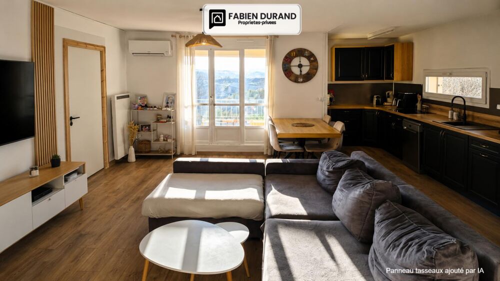 Appartement T4 91,73 m2 Garage Ascenseur à Draguignan