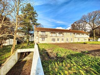  Propriété/château à vendre 15 + pièces 366 m²
