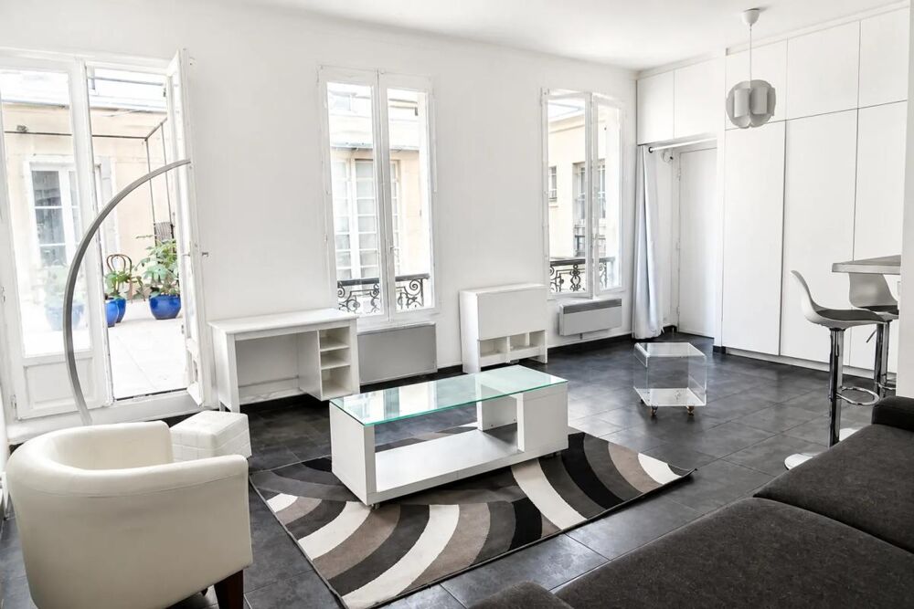 Appartement 1 pièce 33 m² · à Paris 9 · 33 m² · 349 000 €
