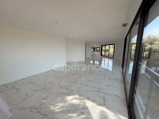  Maison � vendre 4 pi�ces 160 m�