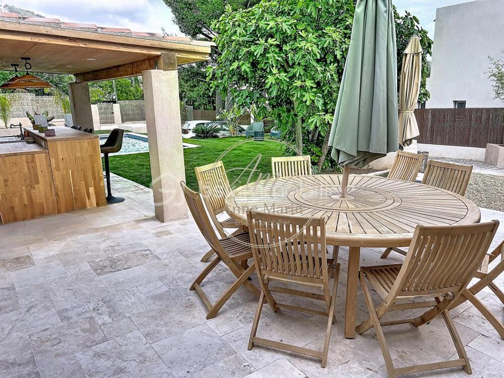 ? Maison de charme familiale rénovée avec piscine et cuisine d'été  Toulon Quatre Chemins ?